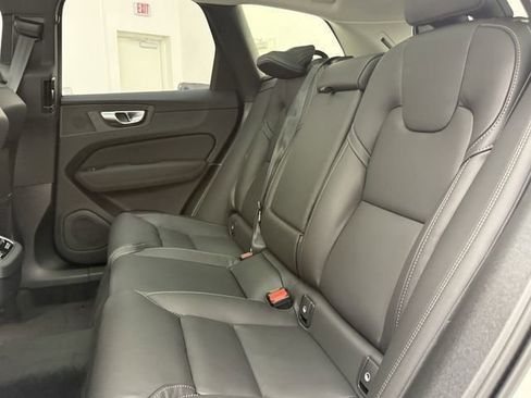 New 2026 Volvo XC60 B5 Ultra w/ Protection Package Premier AWD/4WD image 29