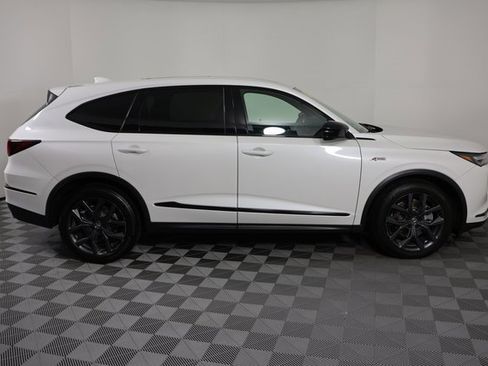 Used 2024 Acura MDX A-Spec image 9