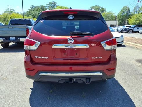 Used 2016 Nissan Pathfinder Platinum FWD image 6