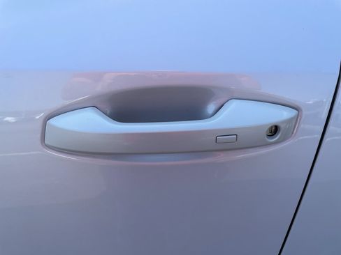 Certified 2025 Nissan Murano SL image 7