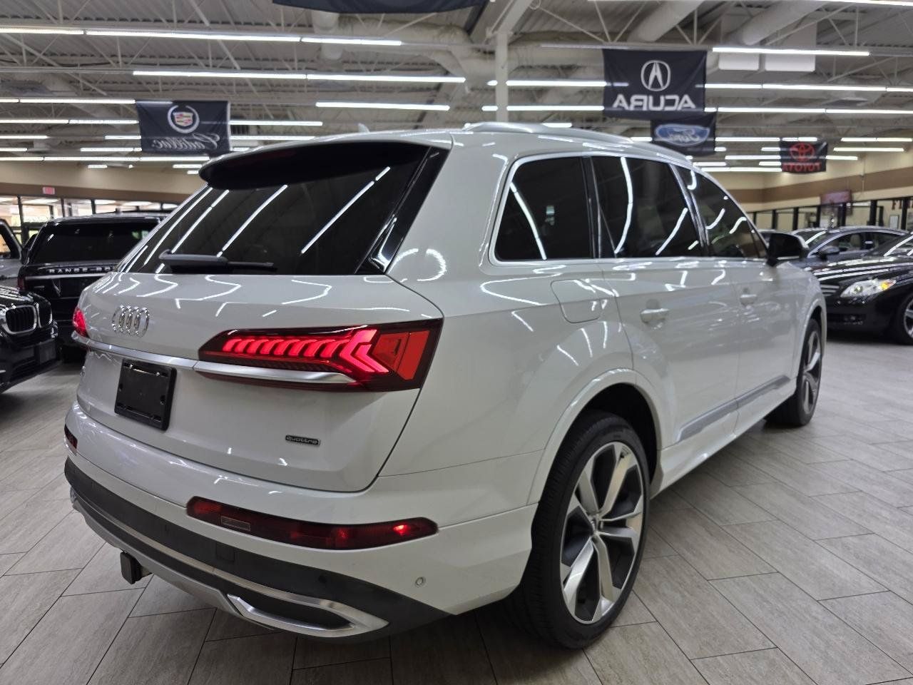 Used 2020 Audi Q7 3.0T Premium Plus w/ Premium Plus Package AWD/4WD image 6