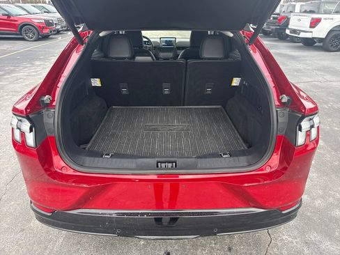 Used 2024 Ford Mustang Mach-E Premium image 11