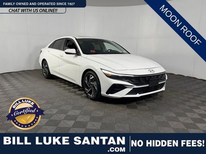 Used 2025 Hyundai Elantra SEL