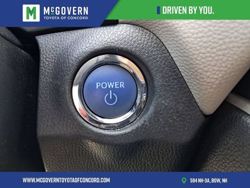 Used 2022 Toyota RAV4 XLE w/ Convenience Package AWD/4WD image 31