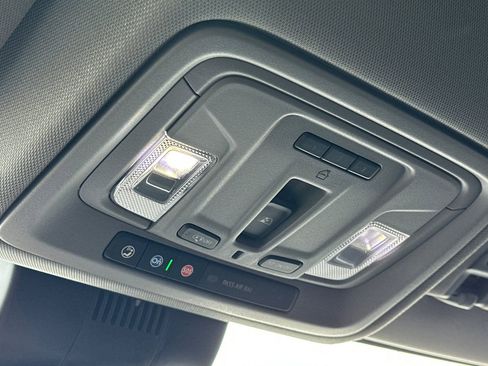 Used 2023 GMC Sierra 1500 SLT w/ SLT Premium Plus Package image 23