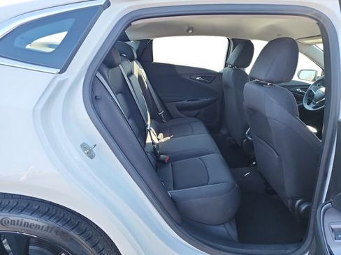 Used 2023 Chevrolet Malibu LT w/ Sport Edition image 10