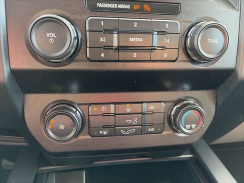 Certified 2020 Ford F150 XL w/ Equipment Group 101A Mid image 17