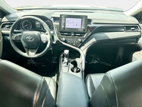 Used 2023 Toyota Camry SE FWD image 15