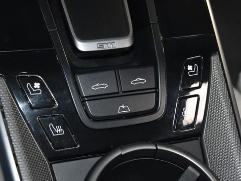 Certified 2021 Porsche 911 Turbo image 21