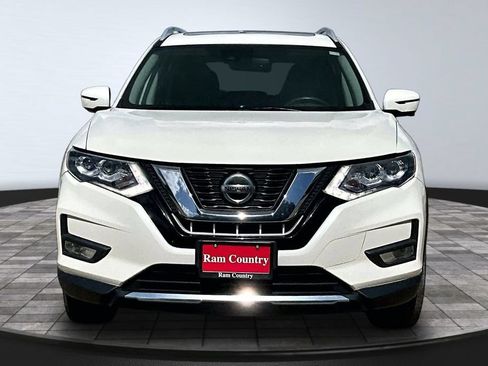 Used 2020 Nissan Rogue SL w/ Premium Package AWD/4WD image 3