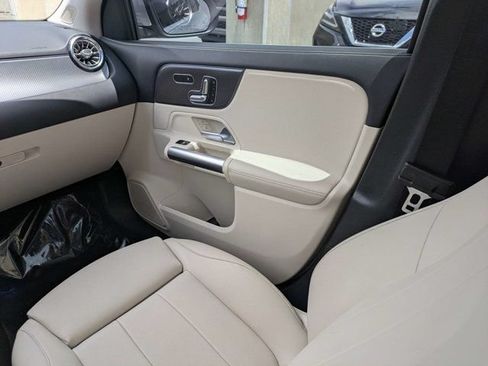 Used 2021 Mercedes-Benz GLA 250 image 18