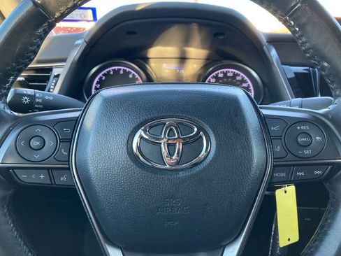 Used 2024 Toyota Camry SE image 15