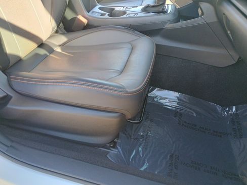 Certified 2024 Subaru Crosstrek 2.5i Limited w/ Crosstrek Mirror Package image 23