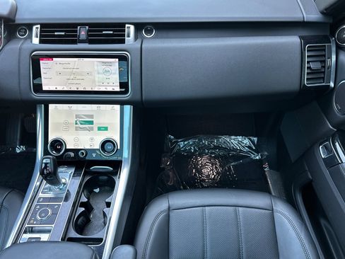 Used 2019 Land Rover Range Rover Sport HSE AWD/4WD image 33