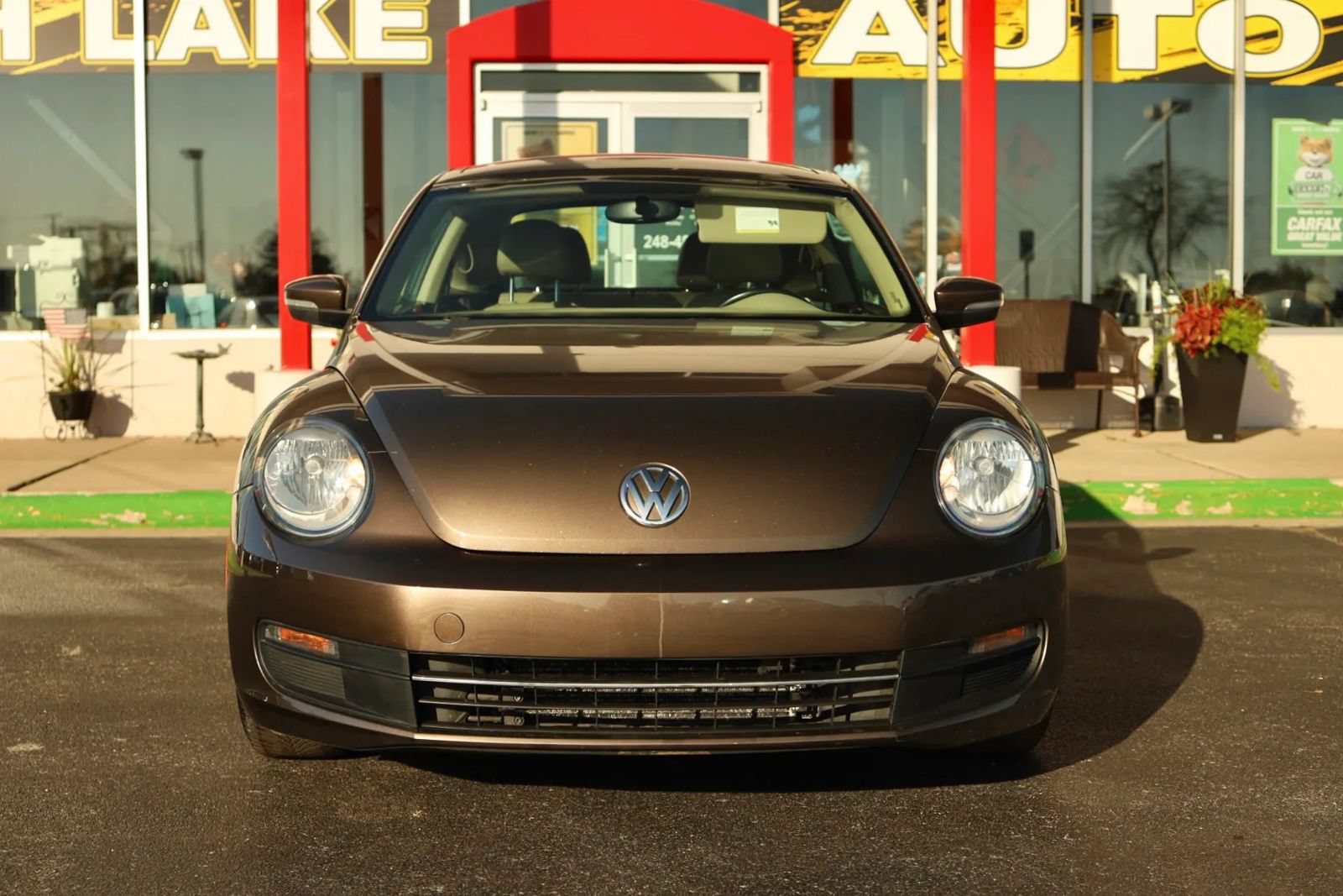 Used 2014 Volkswagen Beetle 1.8T FWD image 2