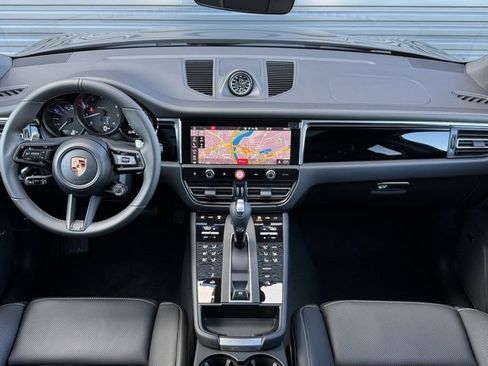 New 2026 Porsche Macan Turbo image 17