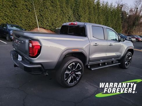 New 2026 GMC Canyon Denali image 7