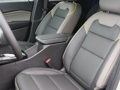 New 2026 Chevrolet Trax ACTIV FWD image 10