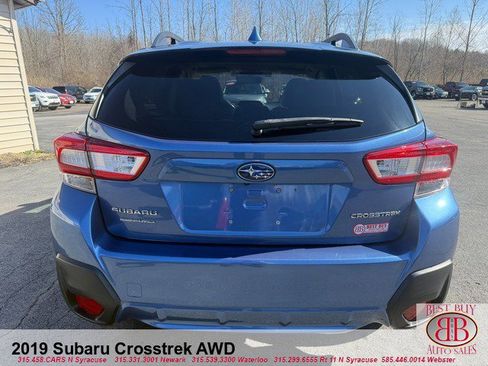 Used 2019 Subaru Crosstrek 2.0i Premium image 4