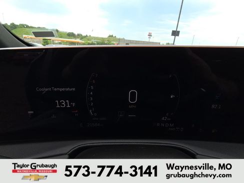 Used 2025 Cadillac XT4 Premium Luxury AWD/4WD image 16