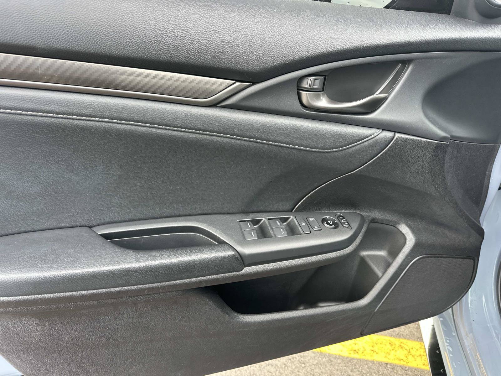 Used 2017 Honda Civic Sport Touring image 14