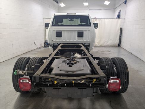 Used 2024 RAM 5500 Tradesman RWD image 8