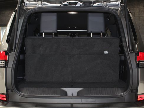 Used 2025 Lexus GX 550 w/ Cold Area Package AWD/4WD image 81