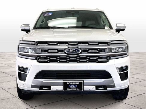 Used 2024 Ford Expedition Max Platinum image 3
