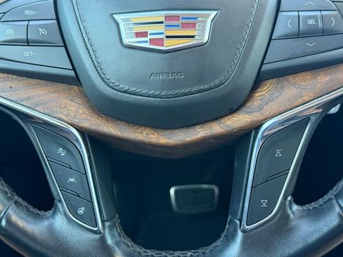 Used 2022 Cadillac XT5 Sportv w/ Platinum Package AWD/4WD image 18