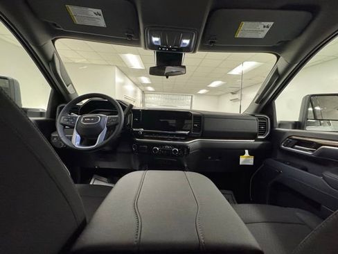 New 2026 GMC Sierra 3500 SLE w/ SLE Convenience Package image 10