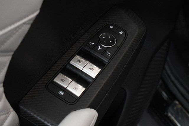 Used 2025 Mitsubishi Outlander SEL AWD/4WD image 27