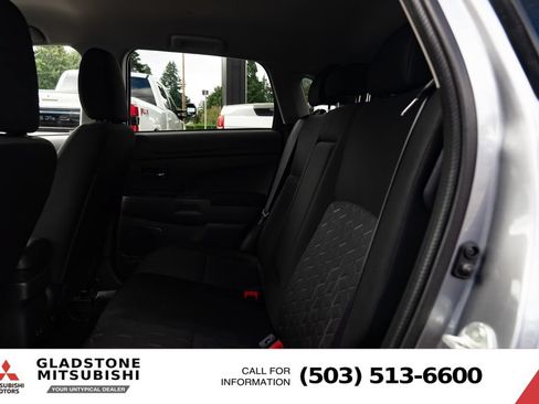 Used 2025 Mitsubishi Outlander Sport LE AWD/4WD image 22