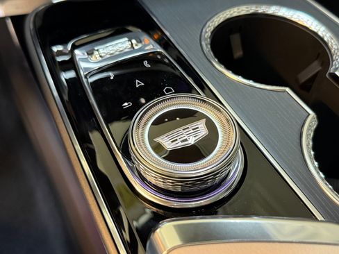New 2026 Cadillac Lyriq Sport AWD/4WD image 19