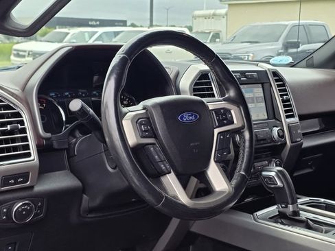 Used 2017 Ford F150 Platinum w/ Equipment Group 701A Luxury AWD/4WD image 28