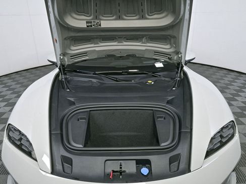 New 2026 Porsche Taycan RWD image 34