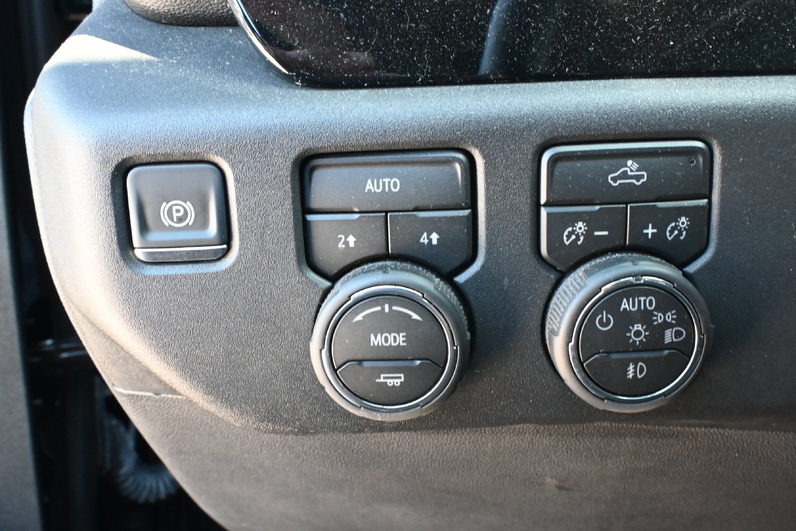 Used 2026 Chevrolet Silverado 1500 RST AWD/4WD image 10