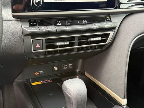 Used 2026 Toyota Camry LE FWD image 17