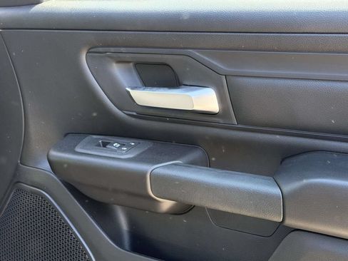 New 2026 RAM 1500 Express AWD/4WD image 8