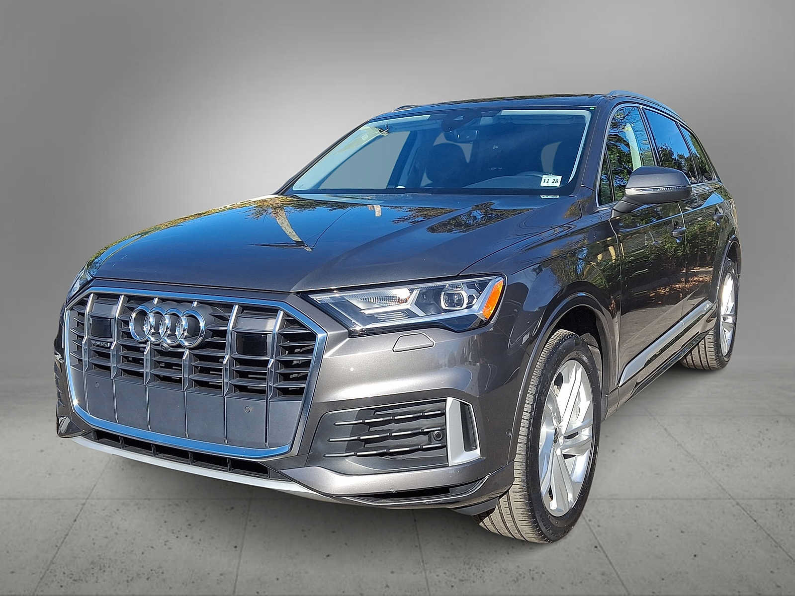 Used 2023 Audi Q7 2.0T Premium w/ Convenience Package AWD/4WD image 1