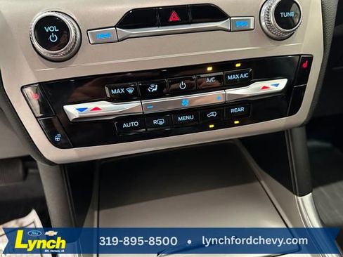 Used 2023 Ford Explorer XLT w/ Equipment Group 202A image 12