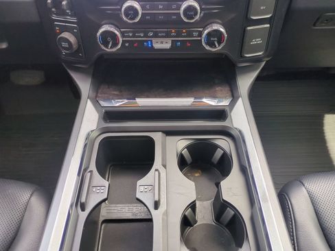 Certified 2024 Ford F250 Lariat w/ Lariat Ultimate Package AWD/4WD image 23