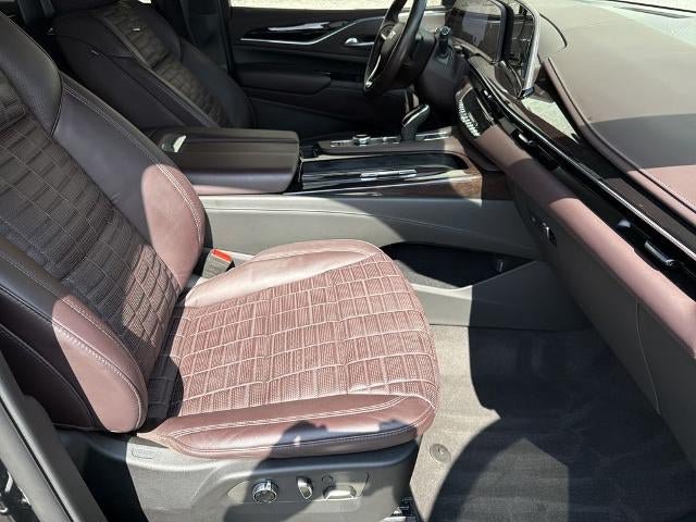 Certified 2024 Cadillac Escalade ESV Sport Platinum w/ LPO, ONYX Package AWD/4WD image 14