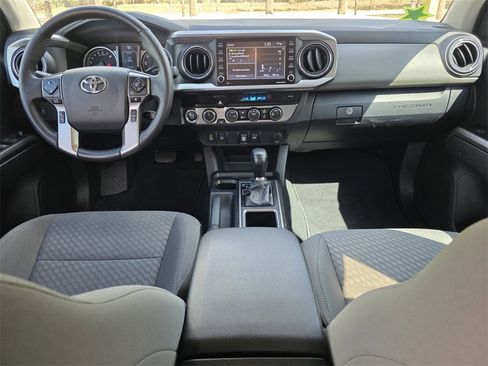 Used 2023 Toyota Tacoma SR5 w/ Technology Package image 5