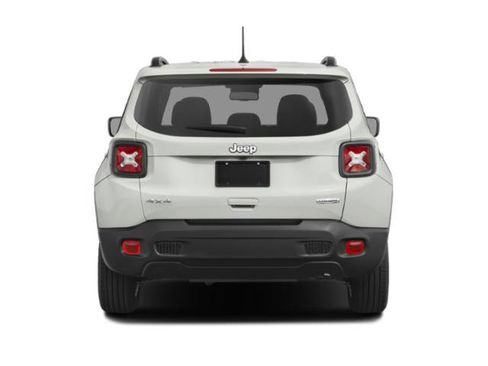 Certified 2022 Jeep Renegade Latitude w/ Convenience Group AWD/4WD image 8