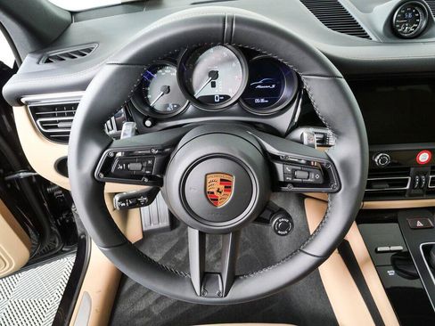 New 2026 Porsche Macan S AWD/4WD image 9