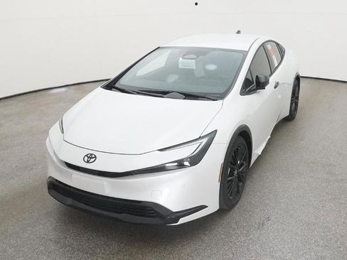 New 2026 Toyota Prius Plug-In Hybrid image 5