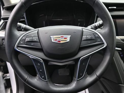 Used 2017 Cadillac XT5 Premium Luxury w/ LPO, Wheel Lock Package image 41