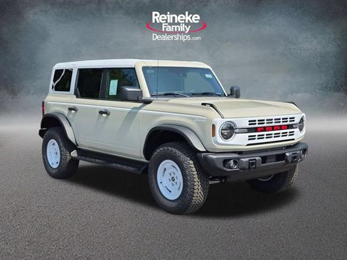 New 2026 Ford Bronco Heritage Edition AWD/4WD image 3