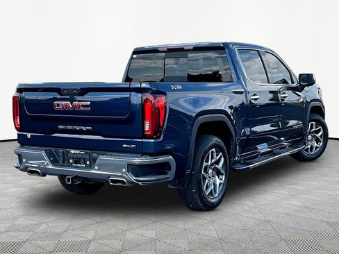 Used 2022 GMC Sierra 1500 SLT w/ SLT Premium Plus Package AWD/4WD image 6
