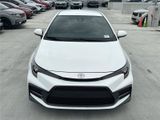 Used 2020 Toyota Corolla SE image 2